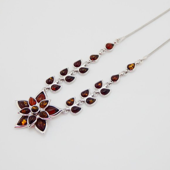 Natural Baltic Amber Floral Statement Necklace in 925 S. Silver - Picture 3 of 8